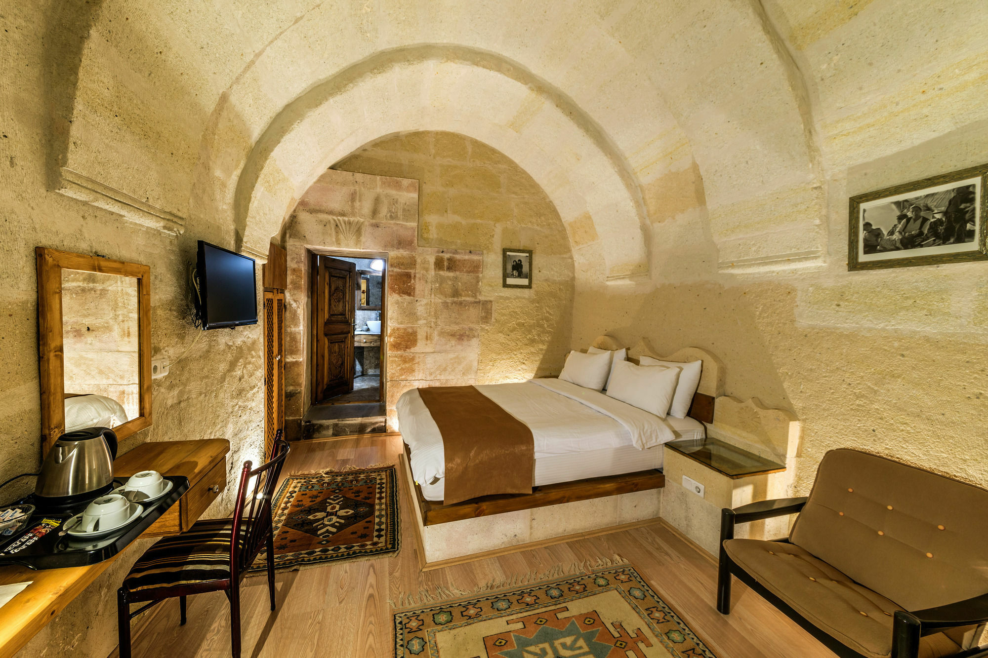 Отель In Stone House Гореме Экстерьер фото